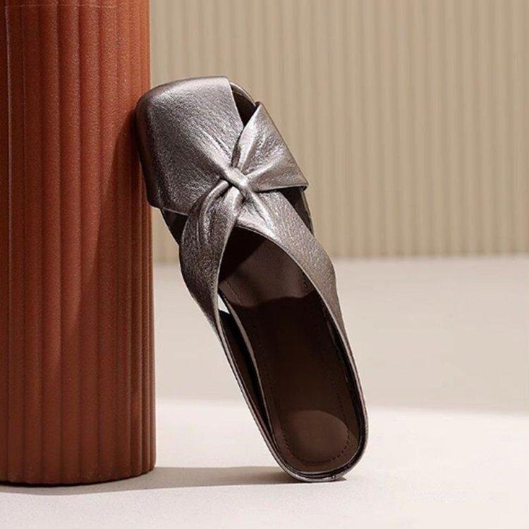 

2025 new leather bag head cool slippers women s summer outer wear flat bottom inner height half drag middle heel casual muller leather drag 40