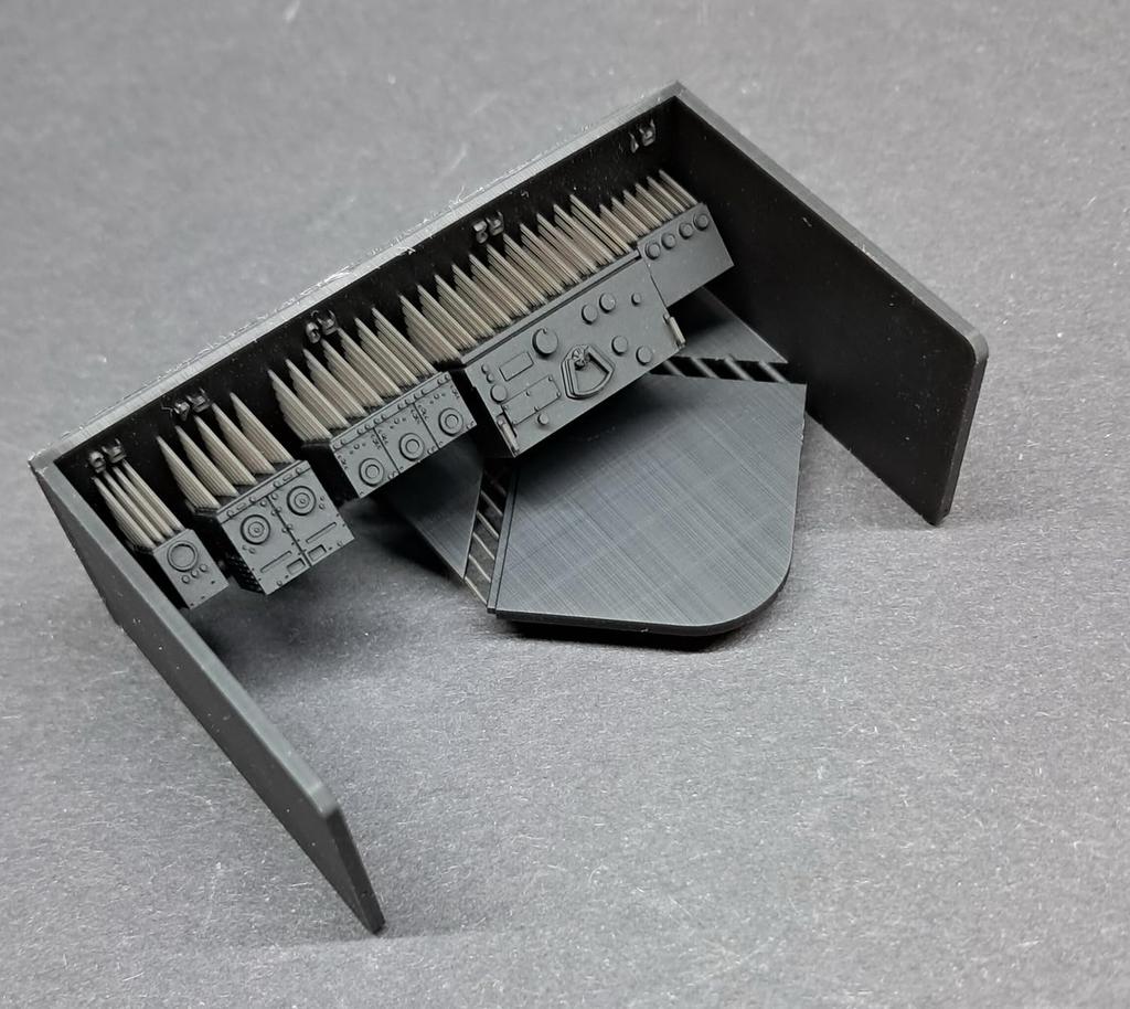 Kopecky Scale Models Flying Fortress Bomb Bay HK Plastic Model Parts KOM32058 1/32 B-17 (for Models) (Airplane)