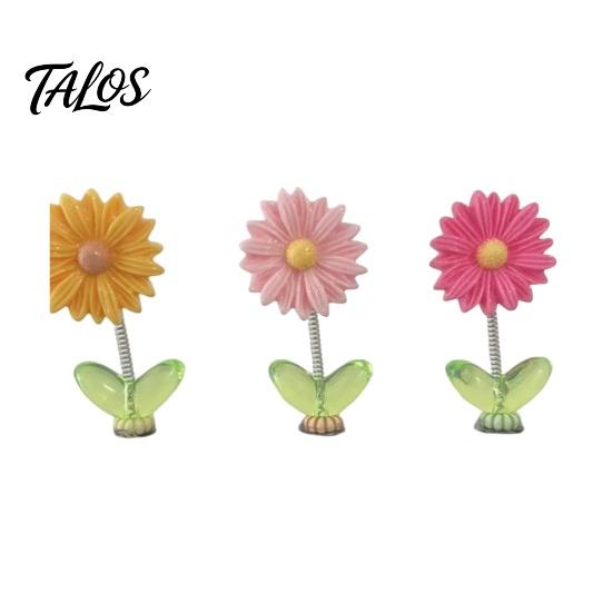 Flower Dashboard Ornaments Spring Wobbly Car Ornament, Shaking Head Sunflower Interior Decor, Cute Aesthetics for Rearview Mirror And Home Office