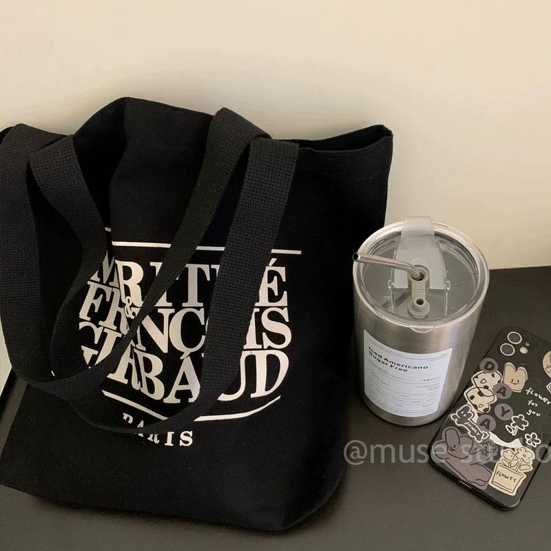 

Корейский дизайнерский бренд 23 весна MARITHE FRANCOIS GIRBAUD сумка через плечо с надписью чёрный