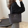 Large Capacity New Casual and Beautiful Popular Bag Female Shoulder College Student Commuting Tote Bag