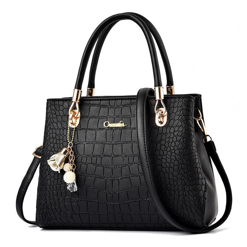 

Новая корейская сумка Большая сумка Атмосферная сумка для женщин среднего возраста Простая и универсальная сумка через плечо чёрный