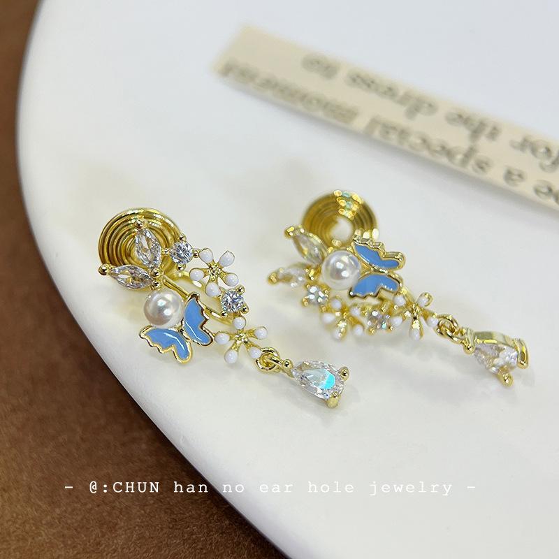 

French small fresh ear clips, no ear piercings, butterfly flower earrings, versatile earrings, niche design, high-end earrings.