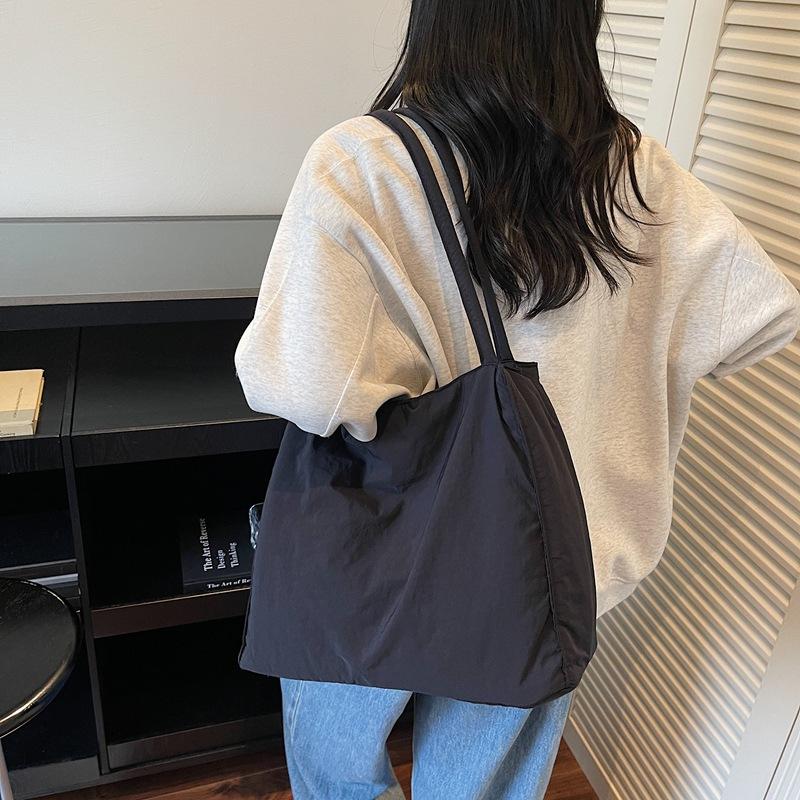 2025 autumn new solid color women's shoulder bag simple literary style canvas handbag large capacity shopping bag