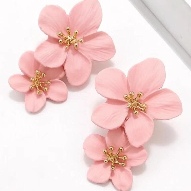 Women's Korean Earrings with Flowers