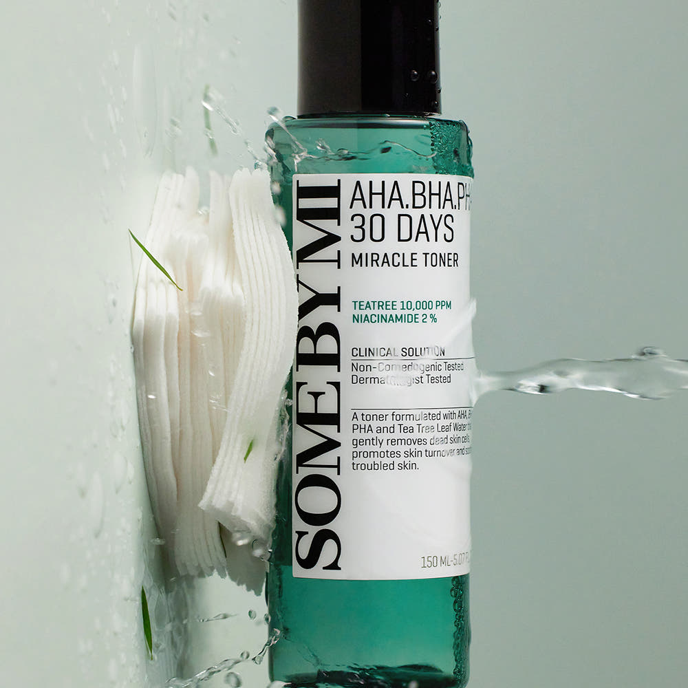 SOME BY MI AHA BHA PHA 30 Days Miracle Toner Exfoliating Pore Care Tea Tree Toner 150ml