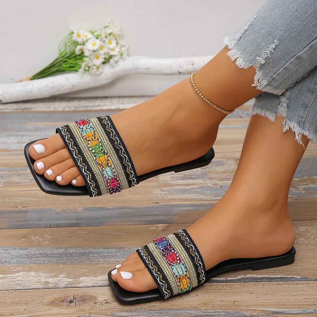 Flat-bottomed Slippers Women's Bohemian Stripes Breathable One Pedal Home Slippers Women's Slippers
