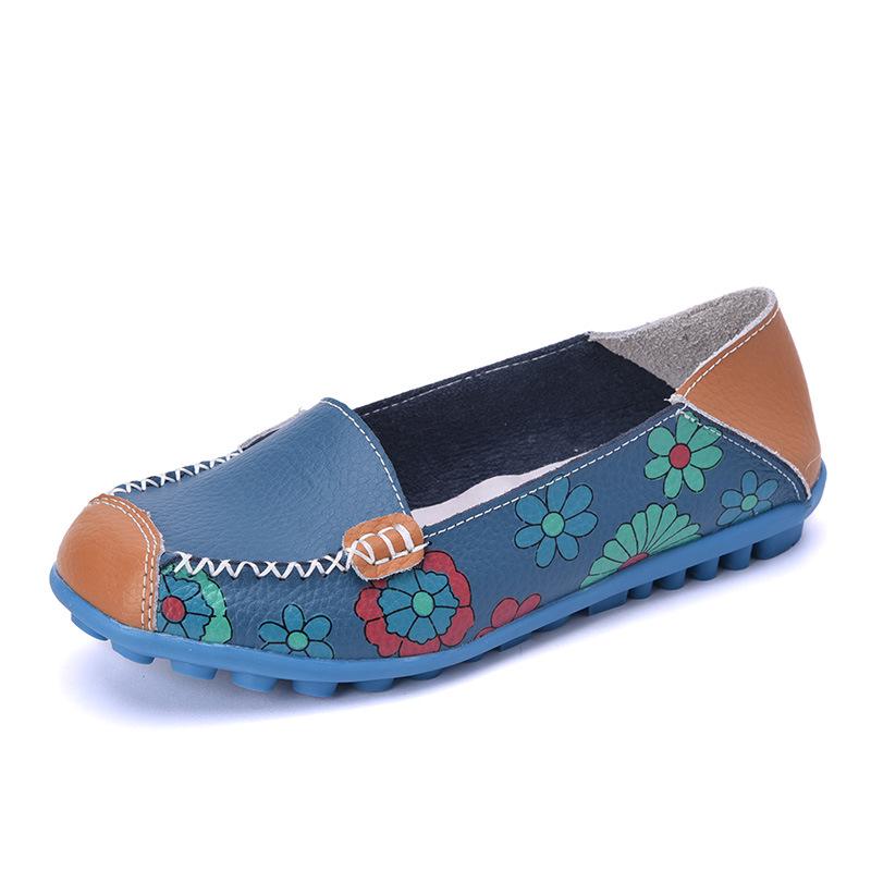 Spring/Summer Women's Slip-On Flat Moccasins: Printed Single Shoes for Mothers