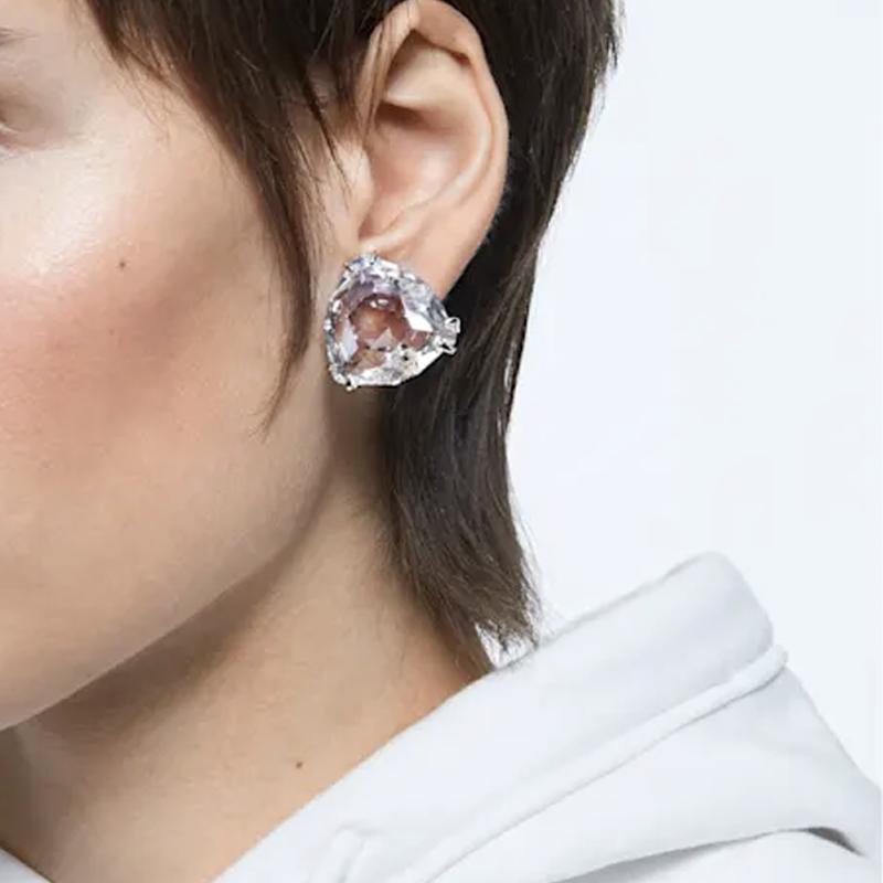 Swarovski Mesmera Triangle Cut Crystal Single Clip-On Earrings Women Earrings Silver 5600752