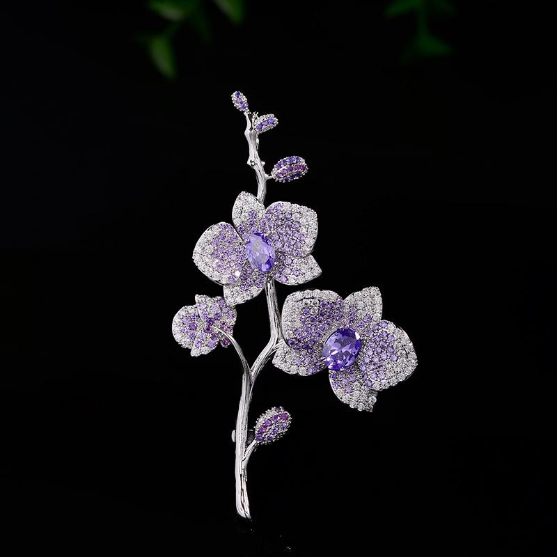 Orchid Butterfly Brooch Exquisite Floral Corsage Pin for Women Luxury Winged Bloom Jewelry Elegant Suit/Evening Gown Accessories