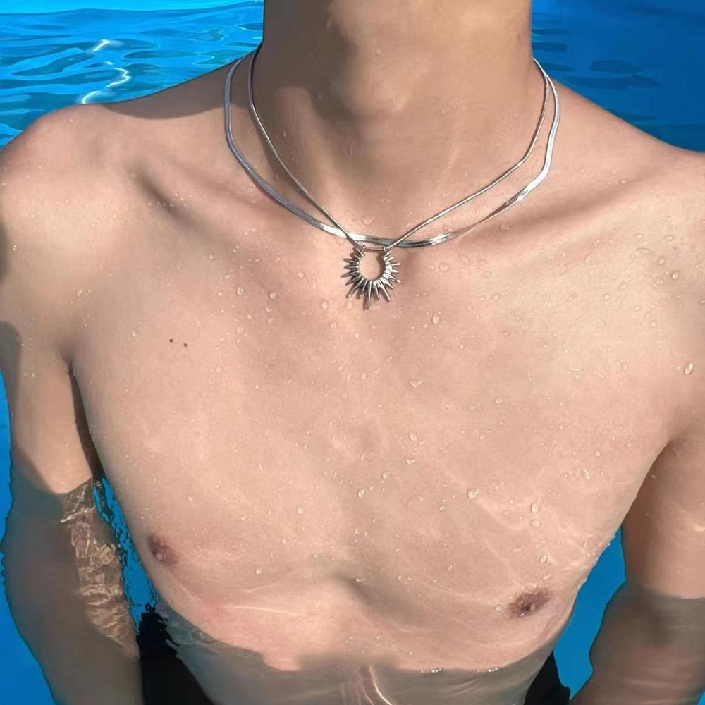 Hip-hop Punk Stainless Steel Hollowed-out Sun Flowers Pendant Sliver Color Layered Necklace for Women Men Collar Chain Jewelry