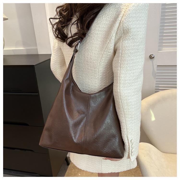 Women's Faux Leather Shoulder Bag, 2026 Trendy Solid Color Work Tote, Korean Style Zipper Closure Bucket Handbag