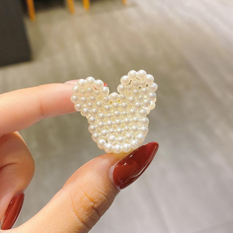 Small Pearls Acrylic Hair Claw Clips Small Size Makeup Hair Styling Barrettes For Women Cute Mini Claw Clip Hair Accessories