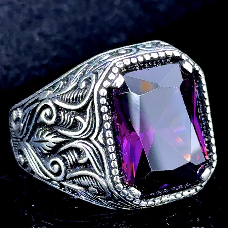 Men's Antique Silver Floral Ring with Purple Diamond Ornament