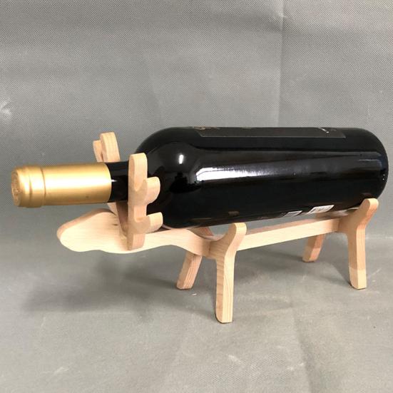 Attractive Animal Shape Storage Anti-scratch Dog Little Pig Statue Wine Stand for Bar Wine Display Stand