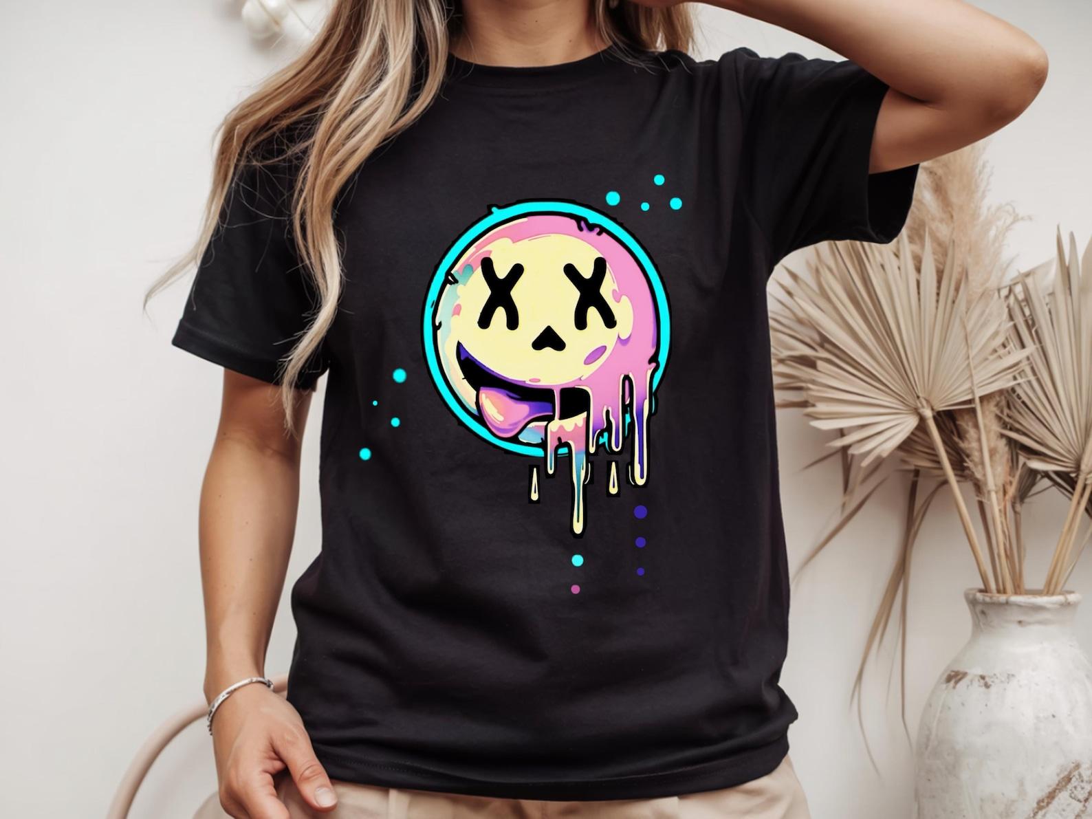 Pastel Smiley Face T-Shirt, Spray Paint Drip Graffiti Tee S