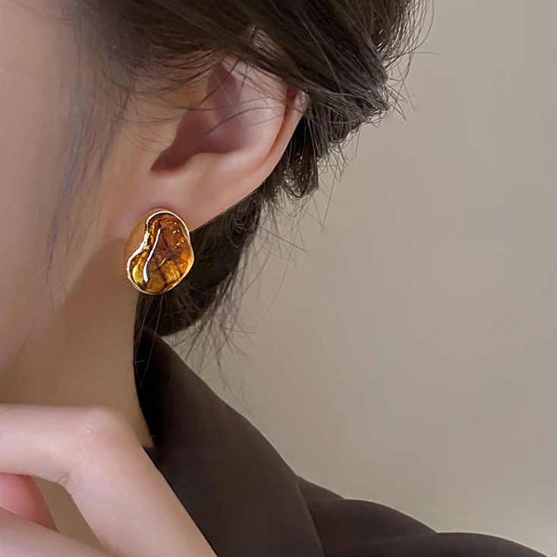Vintage Brown Resin Tiger Eye Stone New Earrings For Women Statement Fashion Stud Earring Personality Melard Color Jewelry
