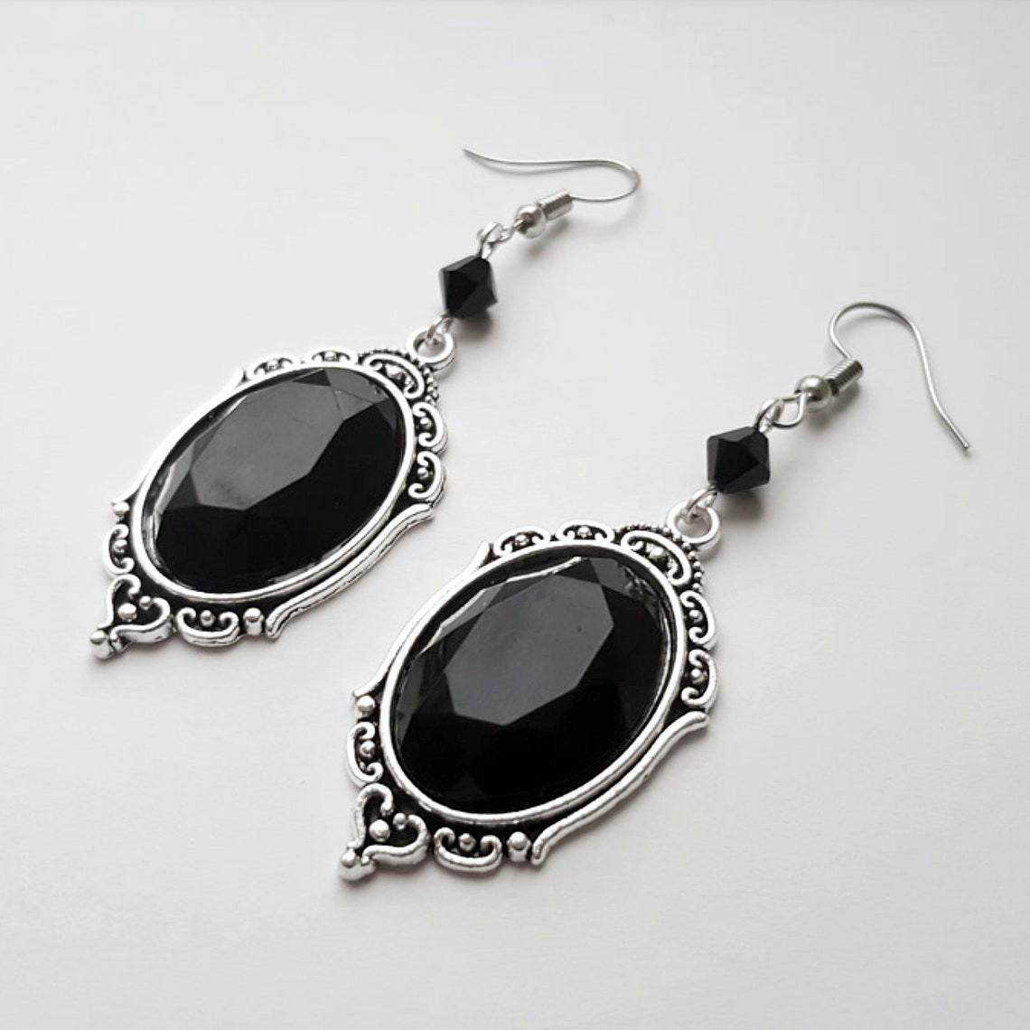 

Gothic Black Embossed Witch Crystal Earrings for Women - Halloween Charm серебряный