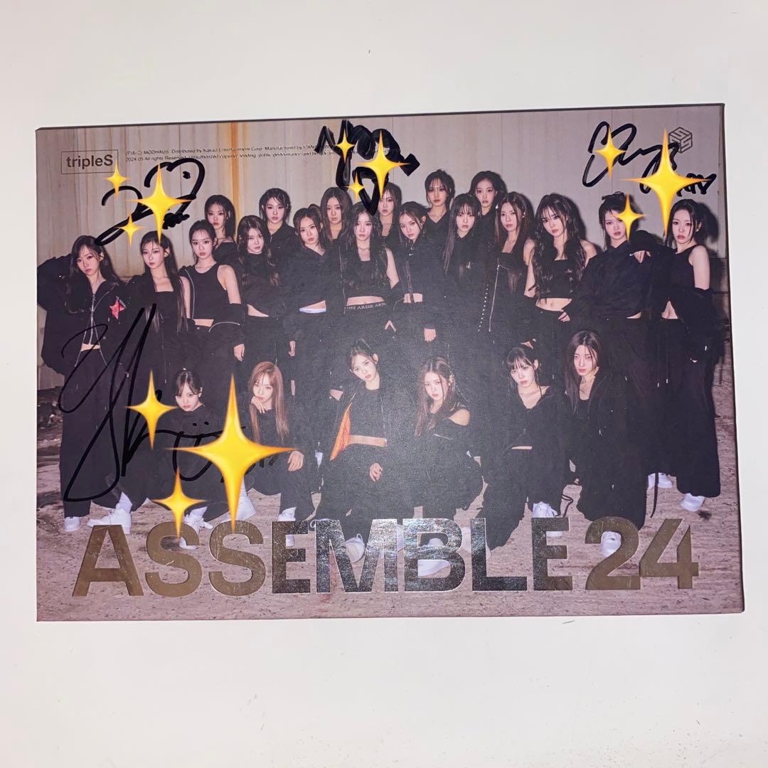 

[Б/В] альбом з автографами tripleS Shibuya Tower Records Mayu Yubin Kaede Yuyoung