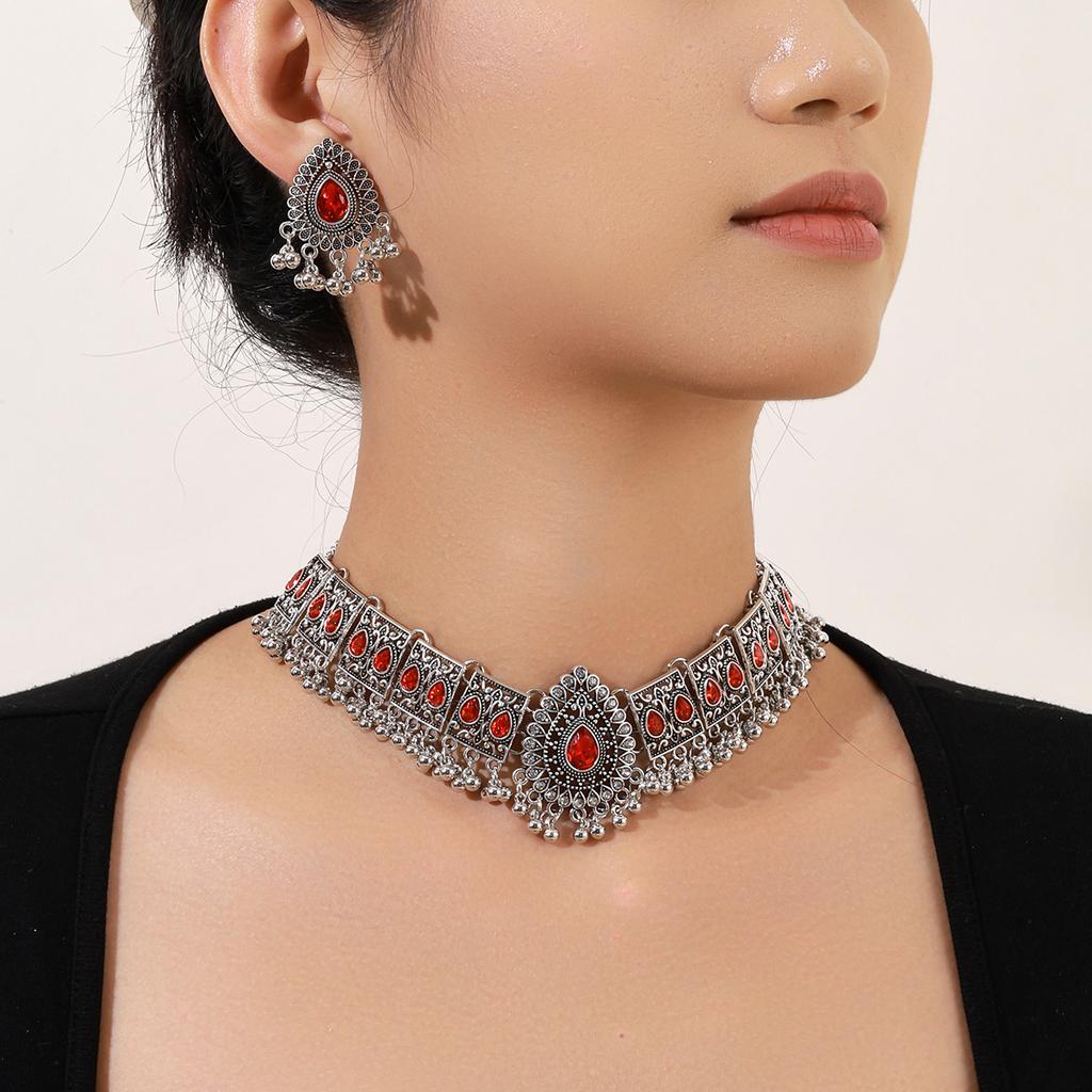 Heavy Industry Retro Diamond Bead Water Drop Earrings, Bohemian Ethnic Style Fashion Collarbone Chain Suit For Women