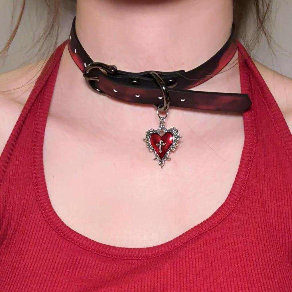 Chique Pittige Meisje Leren Bel Choker Ketting – Uniek Minderheidsontwerp
