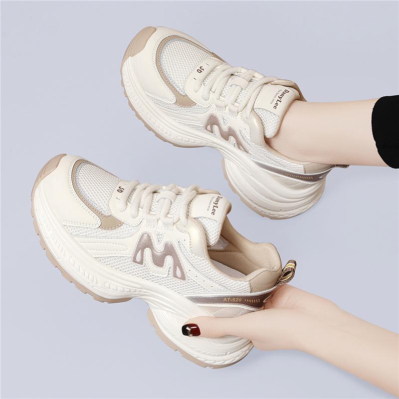 

(Broken size does not make up) Thick-soled heightening Forrest Gump shoes women s autumn mesh breathable leather dad shoes lightweight sports 34
