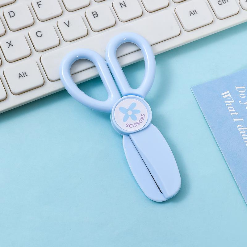 Child-Safe Round-Head Scissors: Colorful, Hand-Friendly, Plastic Safety Scissors for Kindergarten Paper Cutting Tasks