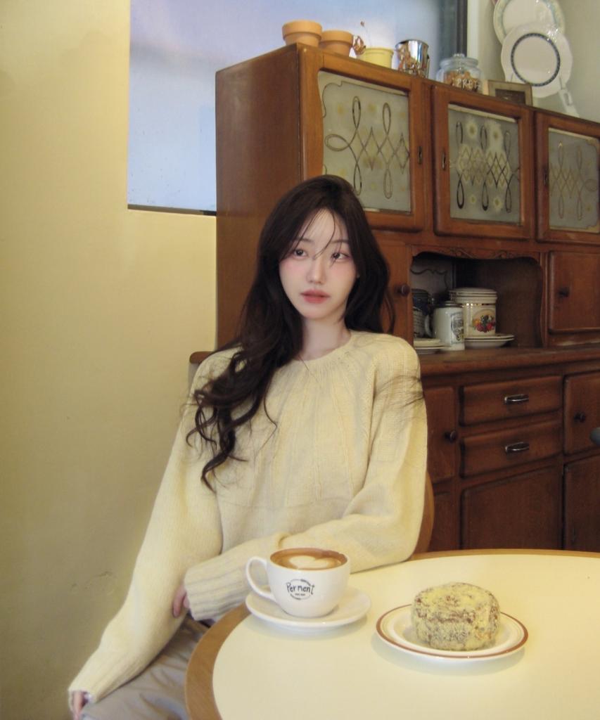 AHWE Wool Blend Pull-Over_L Beige