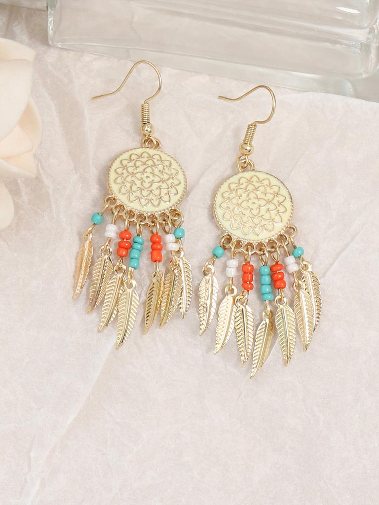 Trendy Minimalist Style Gold Color Scheme Feather Shaped Pendant Earrings Women's Temperament Fashion Gentleness And Versatility