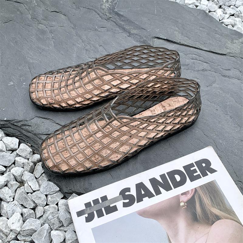 2025 Women's Mesh Slip-On Jelly Sandals: Crystal, Hollow Out, Flat Bottom, Comfortable, Casual Korean Style.