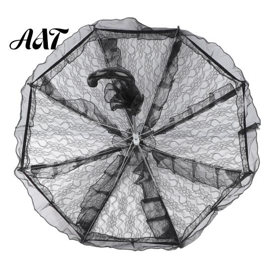 Vintage Style Sunshade Gothic Lace Umbrella, Black Bridal Parasol for Halloween UV Resistant Umbrella Witch Cosplay, Wedding Decoration, Stage