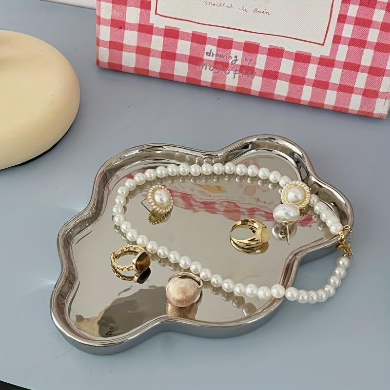 

Керамический лоток для украшений в форме облака, подходит для женщин, многофункциональное хранилище, для хранения аксессуаров и мелких предметов, идеально подходит для Дня матери.