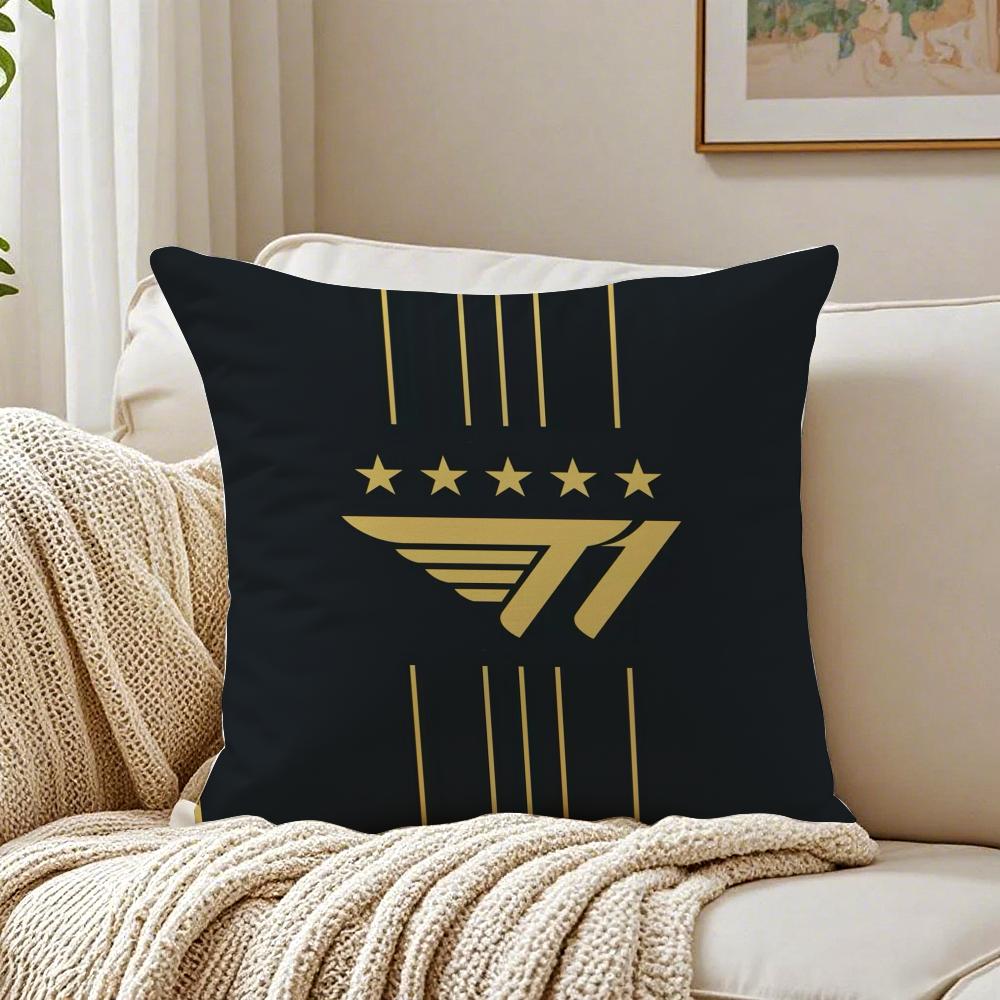 

Korean LOLS SKT T1 2024 Five Champion FFaker Cushion Cover Pillowcase Antidustmite living Room Sofa Decor Cushion Room 30X30cm