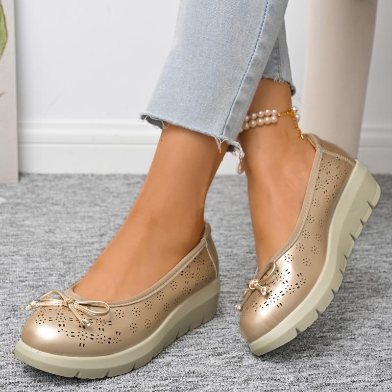 

Fashion PU Leather Women Flats Fashion Bow Casual Women Shoes Hollow Women s Shoes Slip on Flat Shoes Round Toe Plus Size Zapatos Mujer 42 золотой