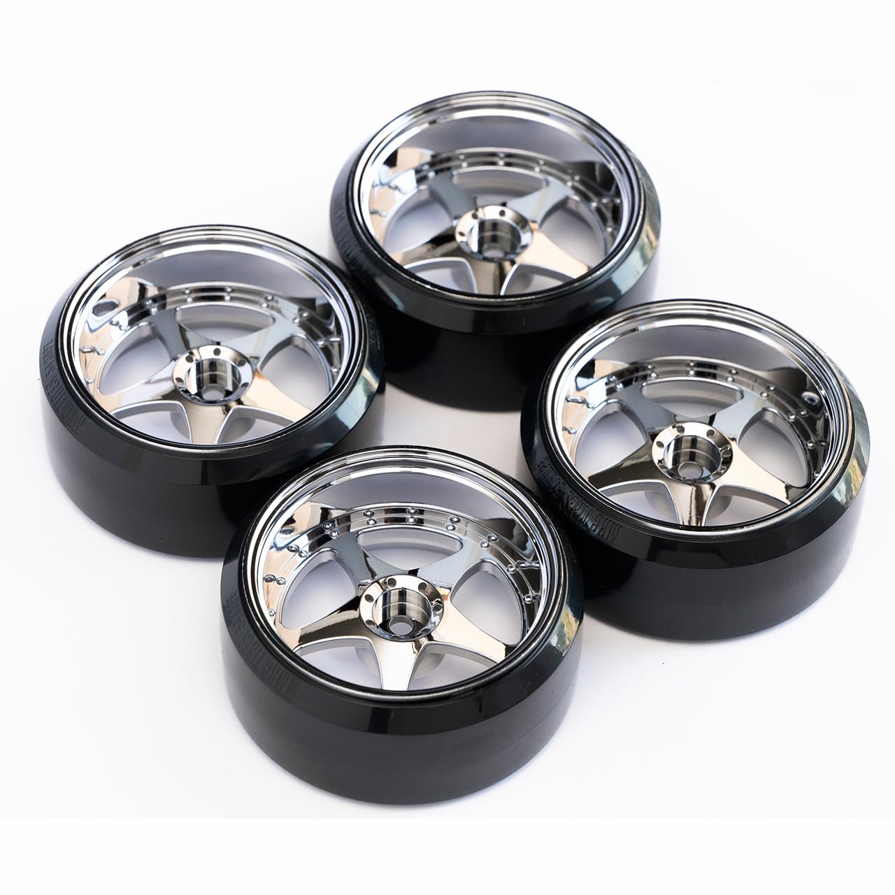 

Комплект великого діаметру Тип2 виліт9 54мм 4 штуки Срібне покриття шина/колесо