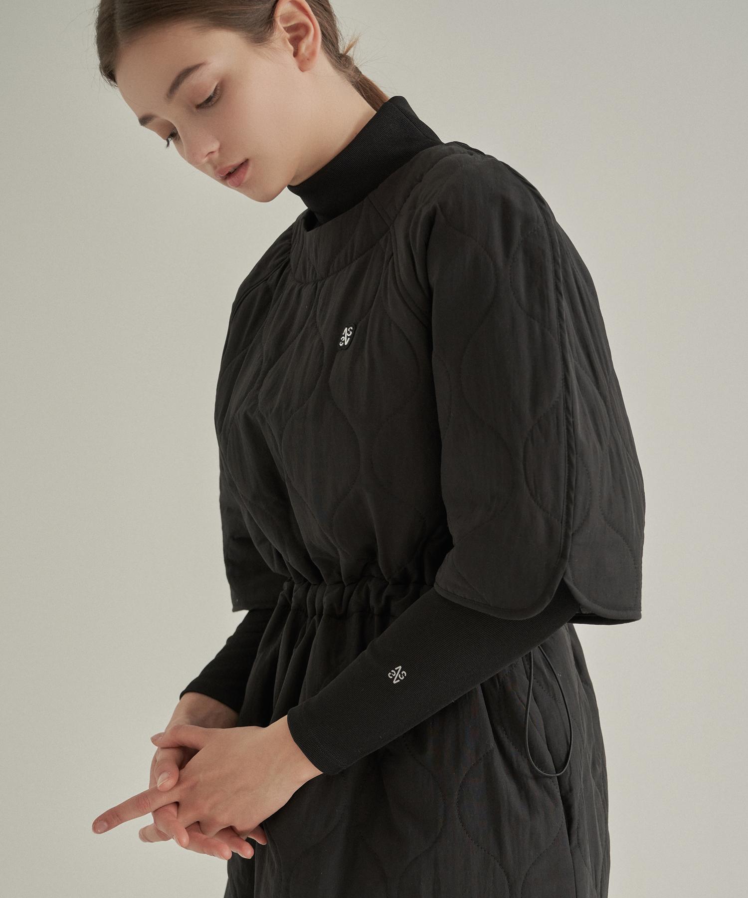 Aim Swing Backless High-Neck T-Shirt_Black