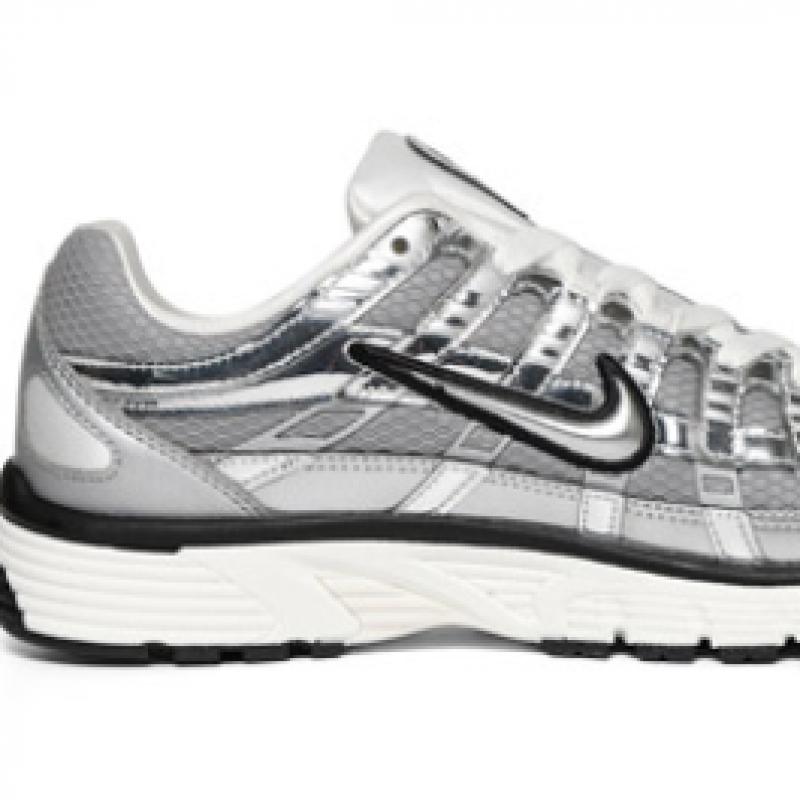 Nike Galleria Nike Women S OPtion 3 P 6000