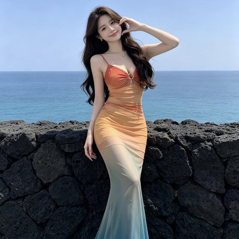 Atmosphere long dress vacation sunset island sense mesh suspender holiday vacation wind tie dye gradual change color