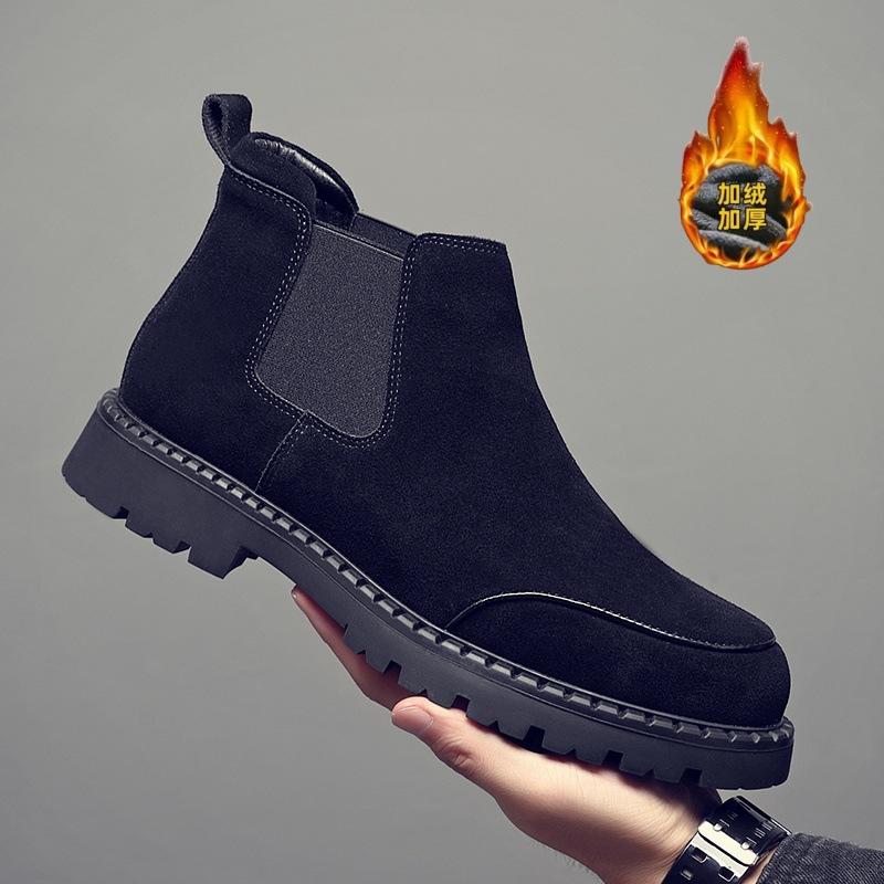 Short boots for men with round toe and thick sole  mid cut matte casual leather Chelsea boots for men