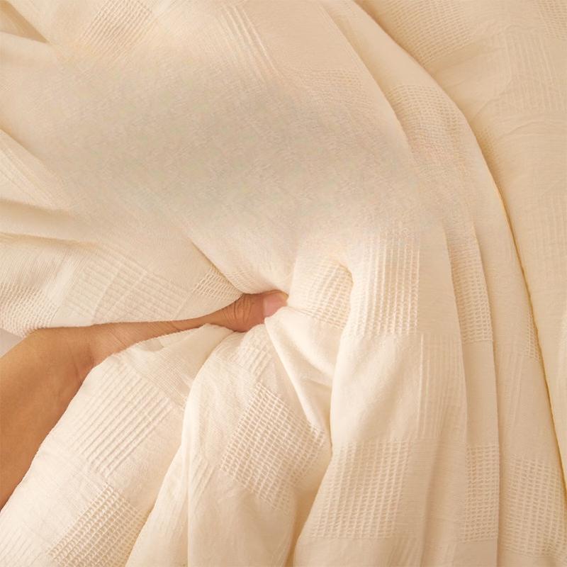 Brangdy Soybean Fiber All-Season Quilt