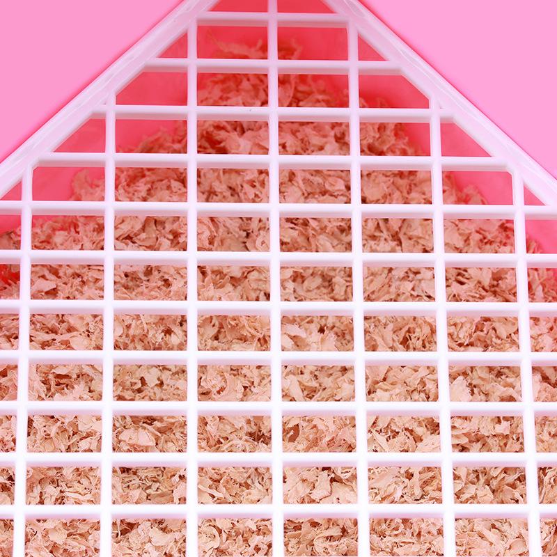 Raised Anti-Splash Triangle Pet Toilet for Rabbits, Guinea Pigs, and Chinchillas – Small and Large Sizes Available