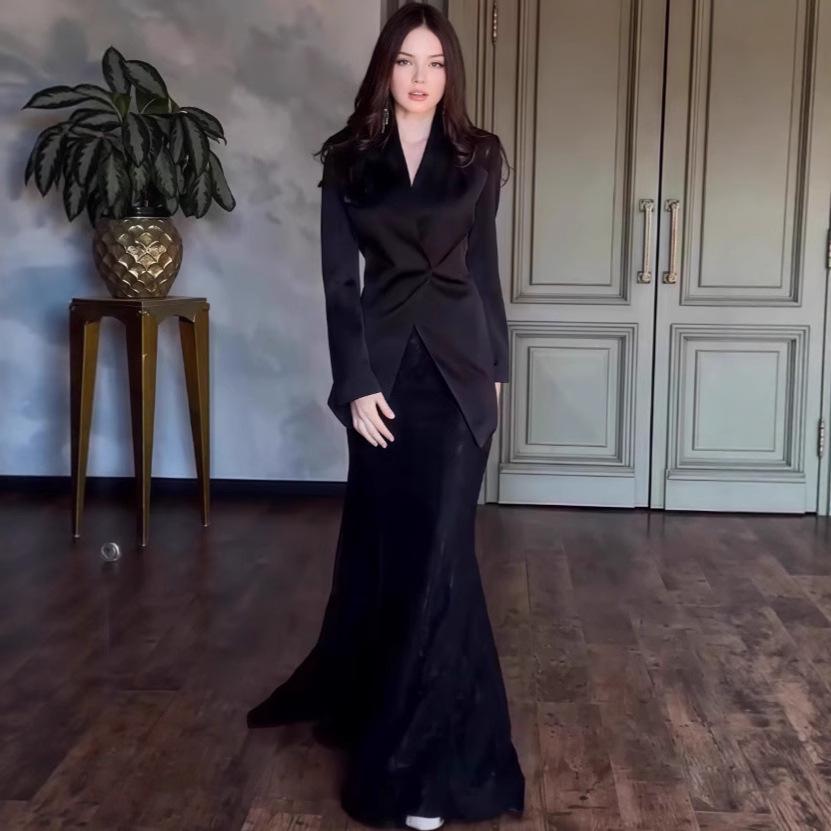 2025 Elegant European & American Summer Fashion Print Top + Midi Skirt Set