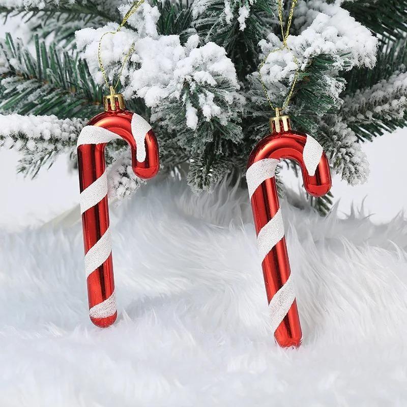 2/4Pcs Cartoon Red Plastic Christmas Ornaments, Xmas Tree Hanging Pendants, Holiday Decorations for Home, Bar, Shop, Wedding & Party