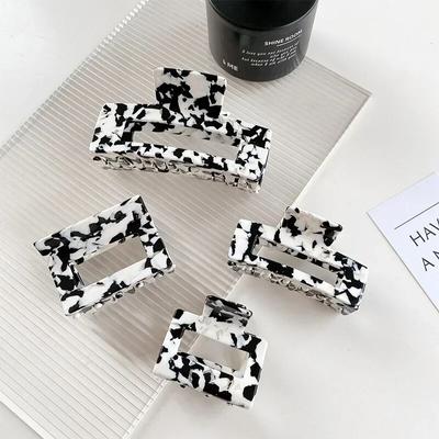 Όμορφα μαύρα λευκά κλιπ μαλλιών Acetate Υλικό Cow Print Fashion Clips Claw Barrettes Γυναικεία αξεσουάρ μαλλιών