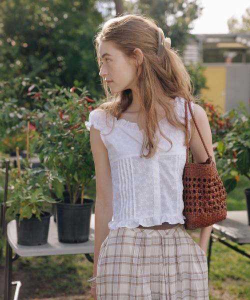 DEPOUND Flower Lace Shirring Blouse [White]