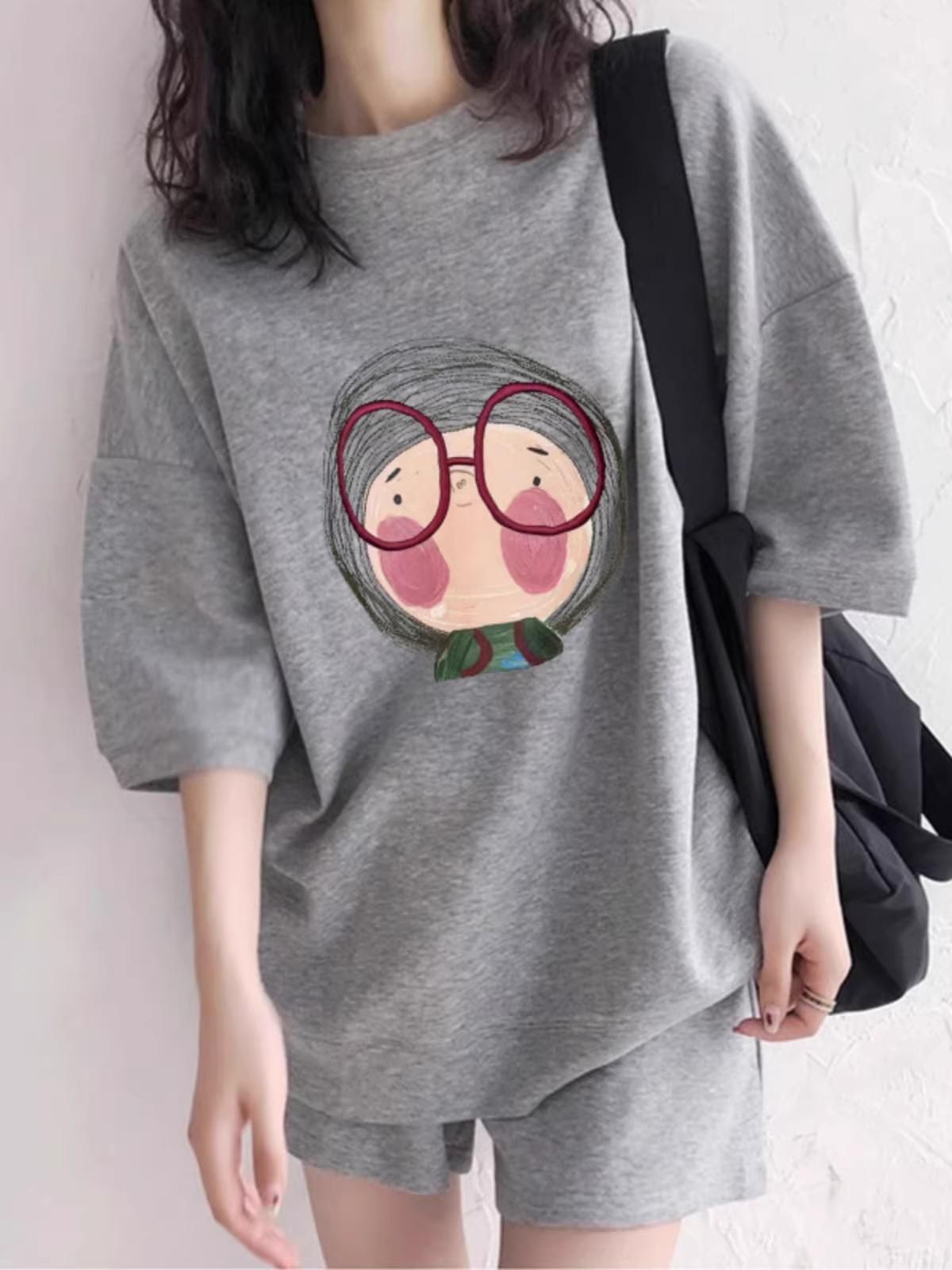 

European Chic Cartoon Print Maternity Pajama Top - Pink Short Sleeve T-shirt for Summer 2026 XXXL [77.5-85 kg]