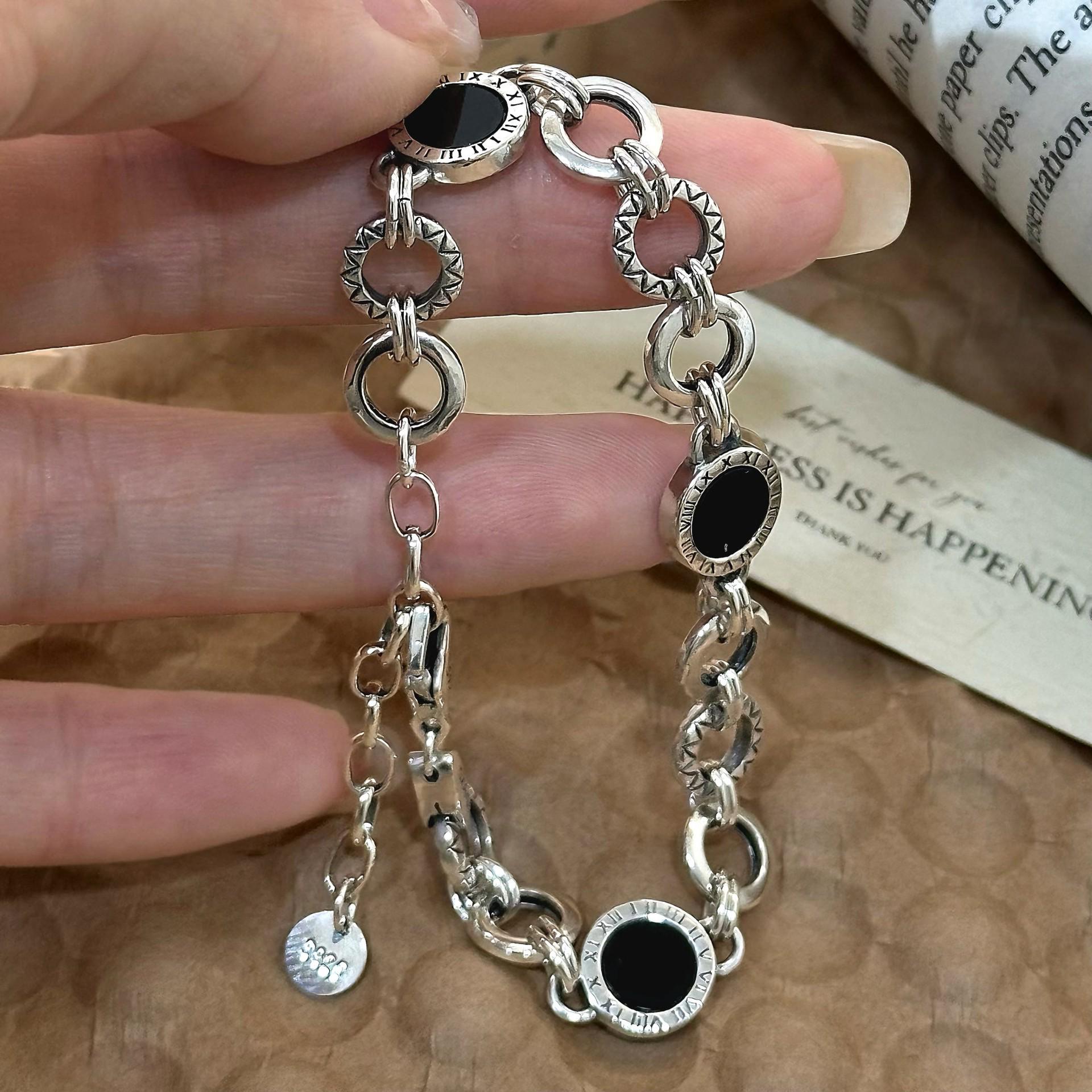 

Sterling Silver S925 Roman Numeral Bracelet-Necklace with Natural Shell & Double-Sided Black Agate - Elegant Light Luxury Jewelry 925 Sterling Silver
