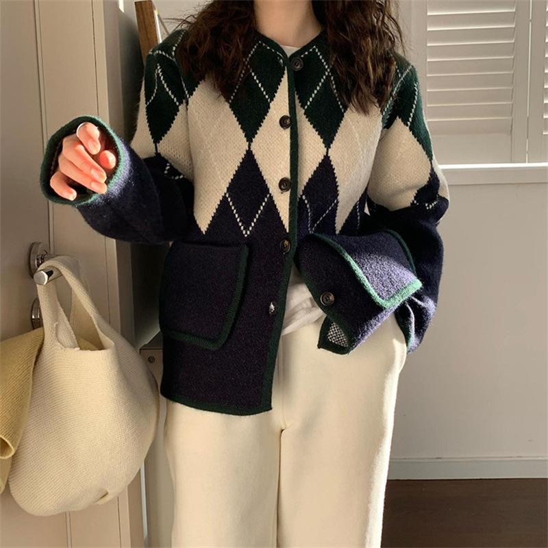 Retro Diamond Lattice Colorblocking Knitted Cardigan Female Loose Autumn and Winter Lazy Wind Sweater Jacket Comfortable Versatile and Fashionable