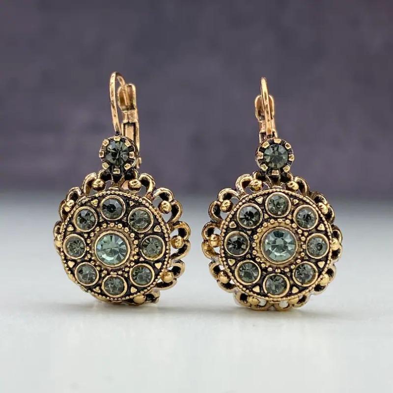 Vintage Gold Color Inlaid with Green Stones Women's Earrings Trendy Metal Carving Round Pattern Dangle Earrings Woman Jewelry