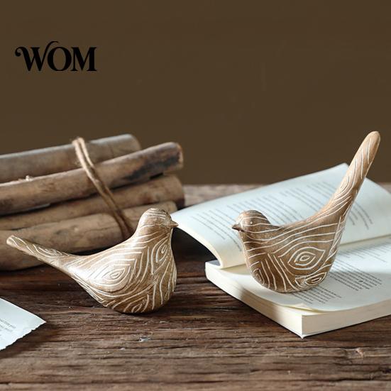 Smooth Polished Bird Decorations Resin Ornaments, Retro Wood Color Figurine, Handmade Carved Artistic Sculptures Decorative Statue for Country